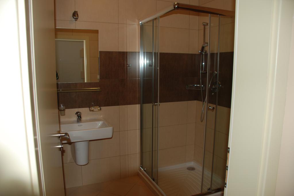 Apartmány Sport with Garage Rokytnice nad Jizerou Exterior foto