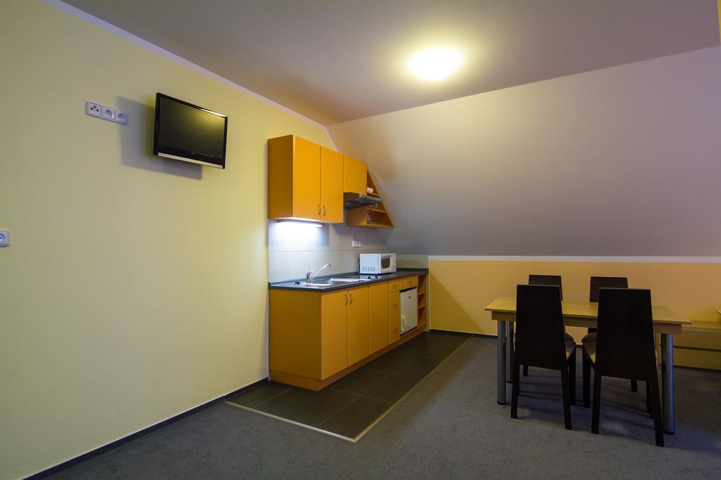 Apartmány Sport with Garage Rokytnice nad Jizerou Quarto foto