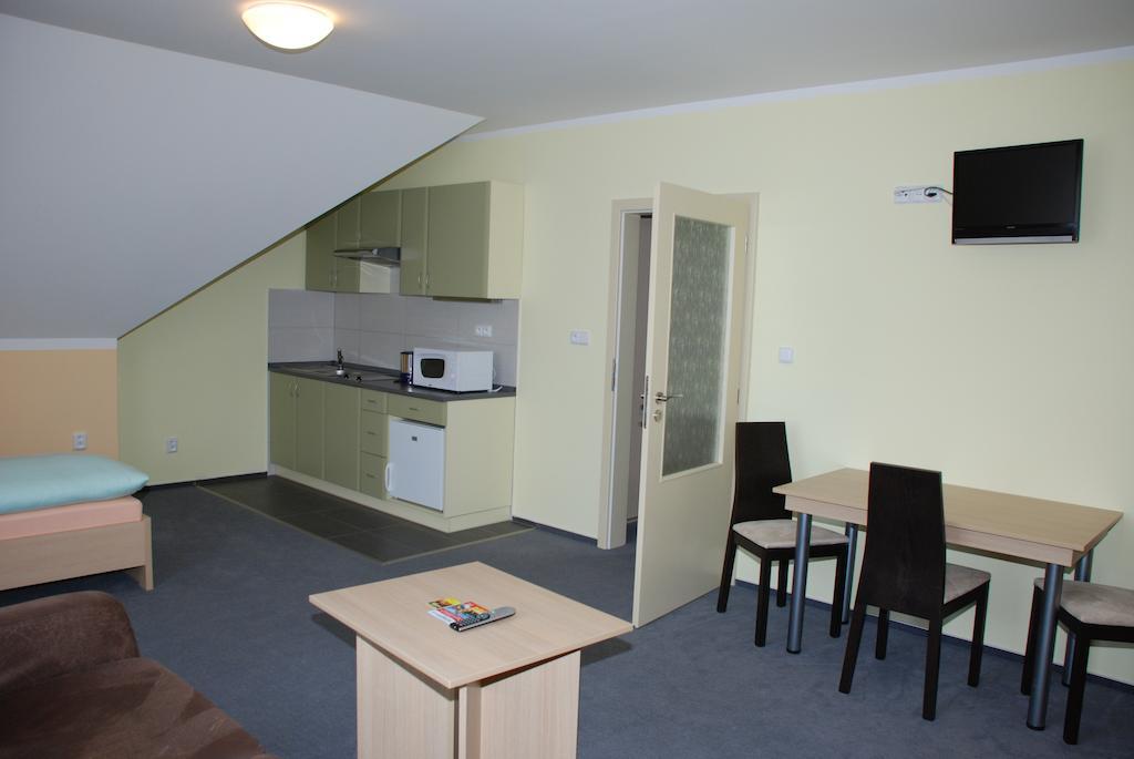Apartmány Sport with Garage Rokytnice nad Jizerou Exterior foto