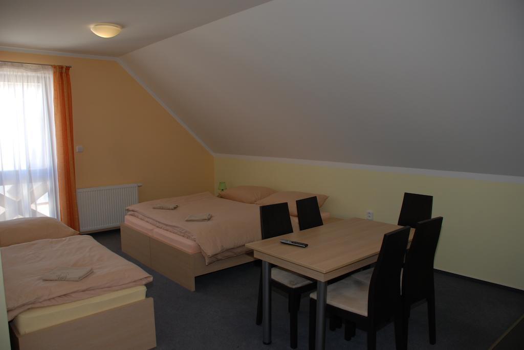Apartmány Sport with Garage Rokytnice nad Jizerou Quarto foto