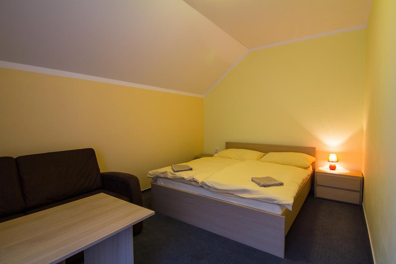 Apartmány Sport with Garage Rokytnice nad Jizerou Exterior foto