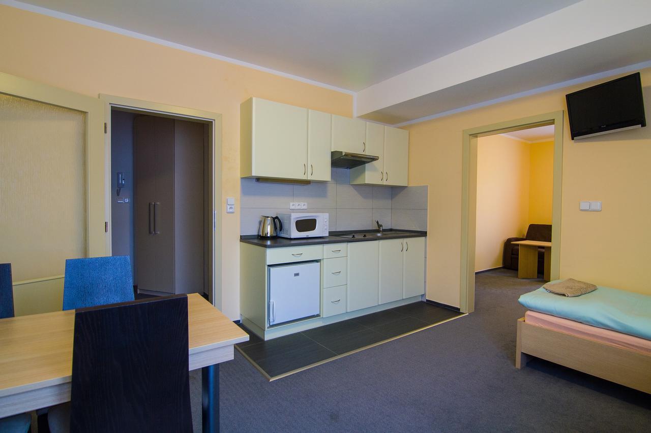 Apartmány Sport with Garage Rokytnice nad Jizerou Exterior foto